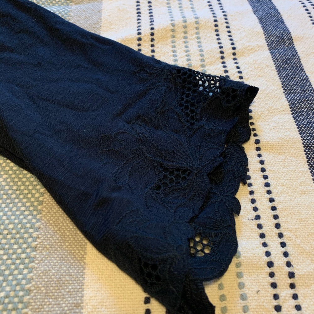 Blue Top - Picture 2 of 3